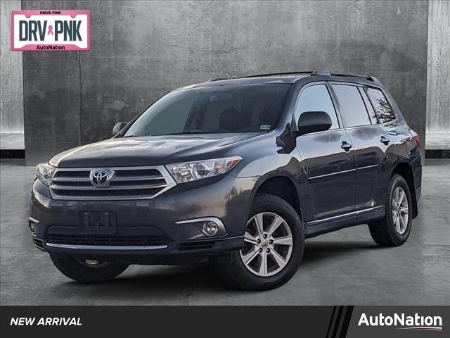 2013 Toyota Highlander SE