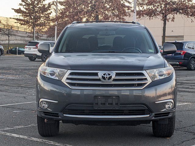 2013 Toyota Highlander SE