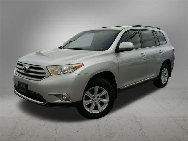 2013 Toyota Highlander SE