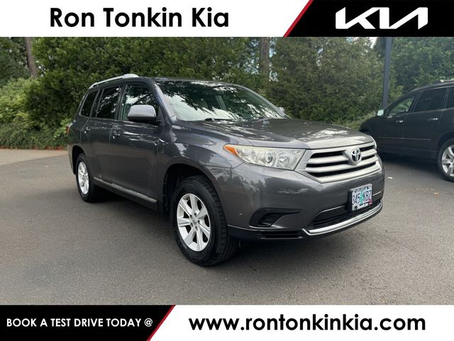 2013 Toyota Highlander SE