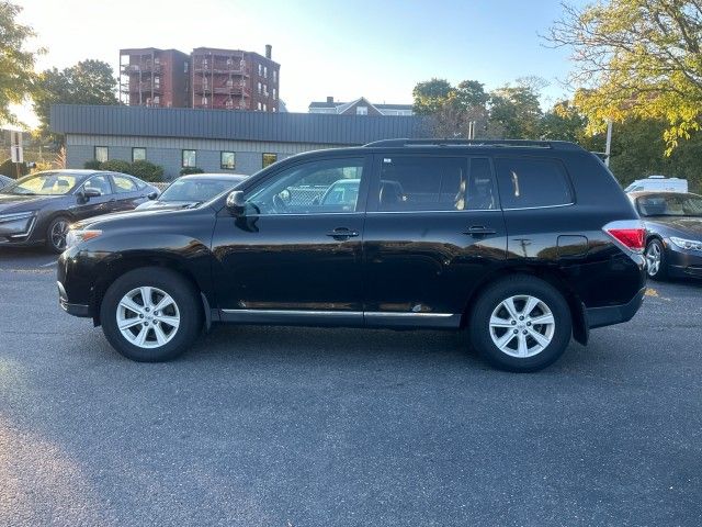 2013 Toyota Highlander SE