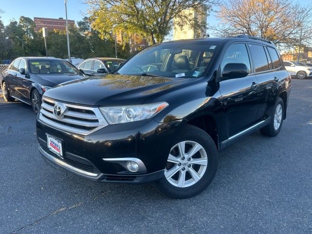 2013 Toyota Highlander SE