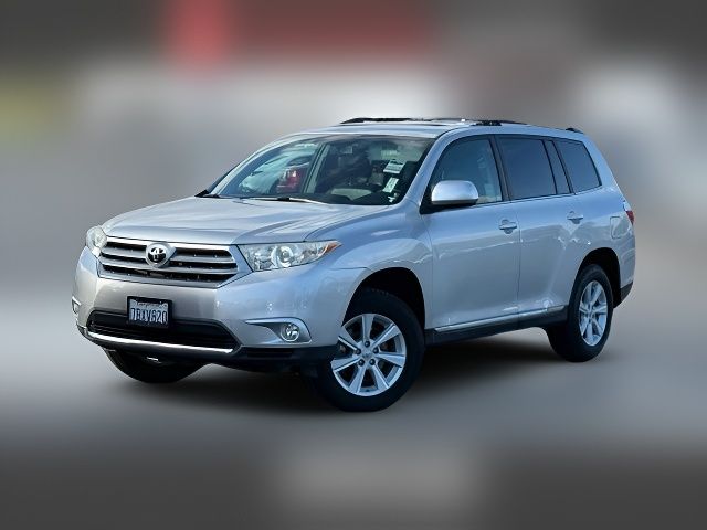 2013 Toyota Highlander SE