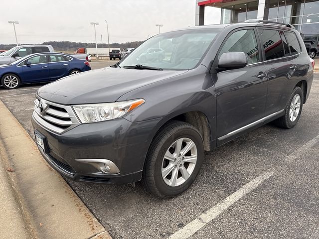 2013 Toyota Highlander SE