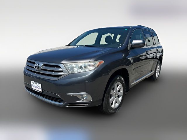 2013 Toyota Highlander SE