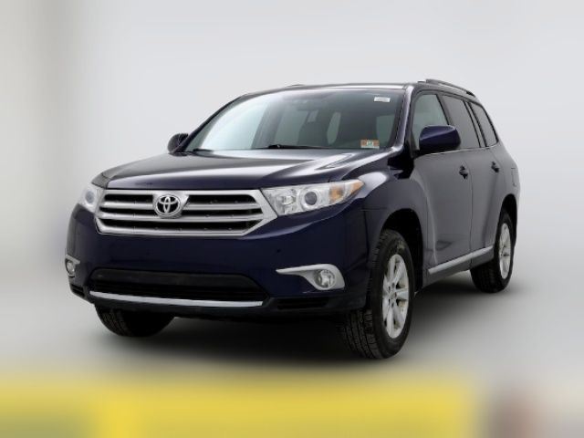 2013 Toyota Highlander SE