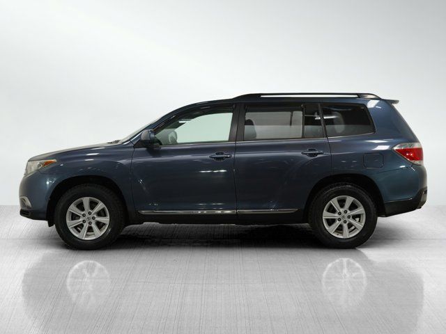 2013 Toyota Highlander SE