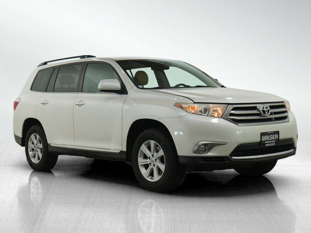 2013 Toyota Highlander Plus