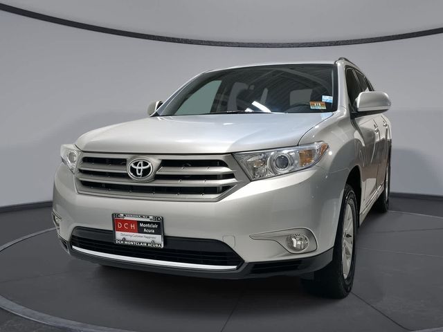 2013 Toyota Highlander SE