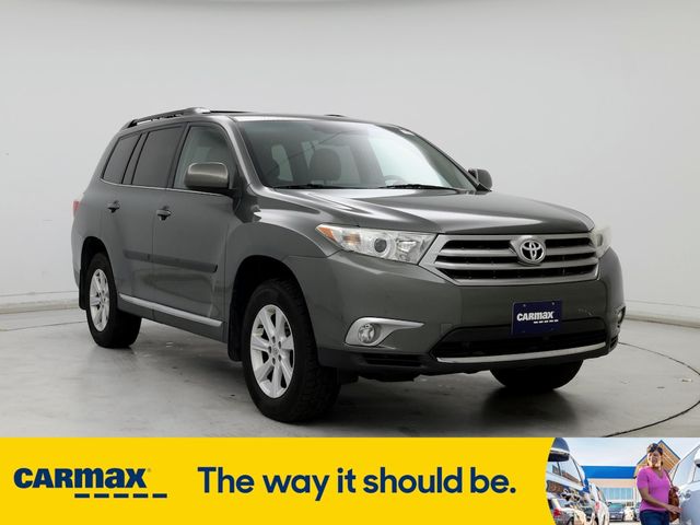 2013 Toyota Highlander SE