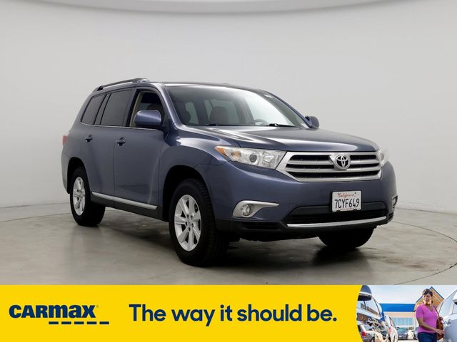 2013 Toyota Highlander SE