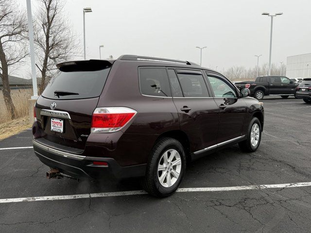 2013 Toyota Highlander SE