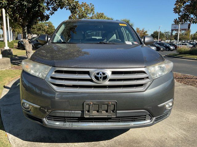 2013 Toyota Highlander SE