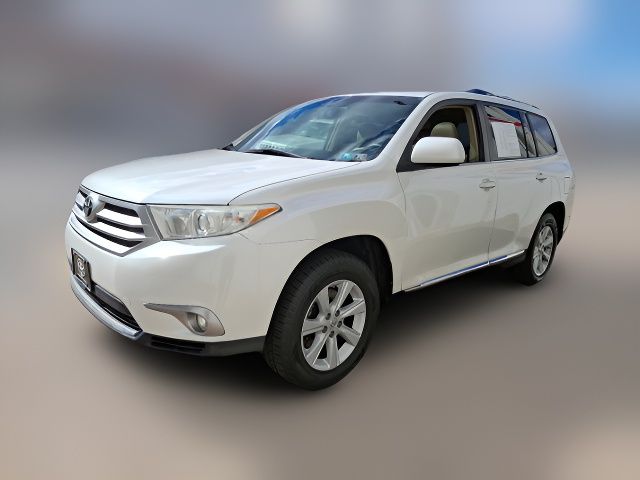 2013 Toyota Highlander SE