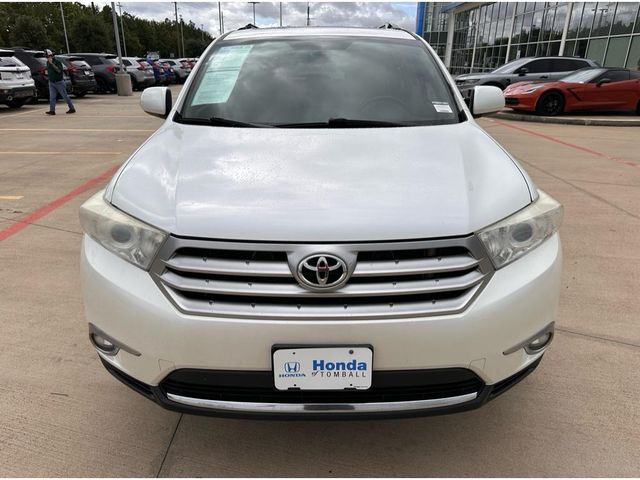 2013 Toyota Highlander SE