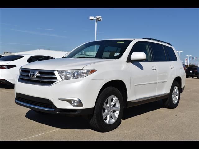 2013 Toyota Highlander SE