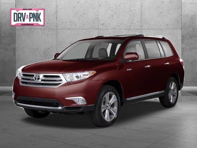 2013 Toyota Highlander SE