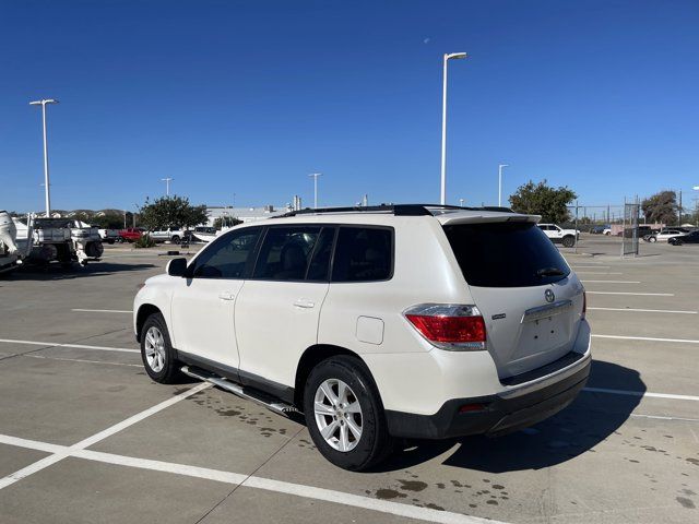 2013 Toyota Highlander SE