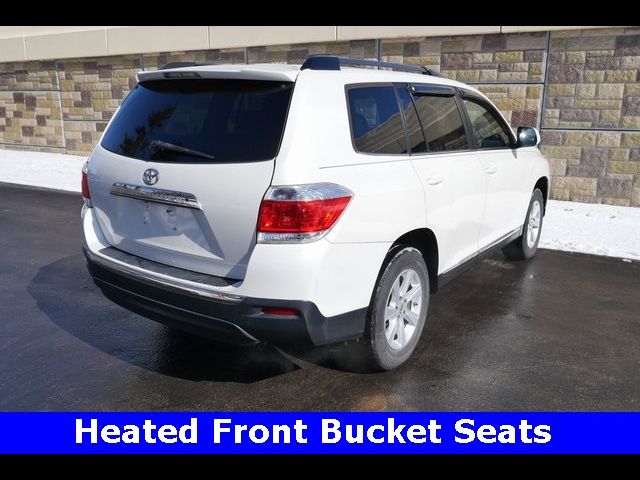 2013 Toyota Highlander SE