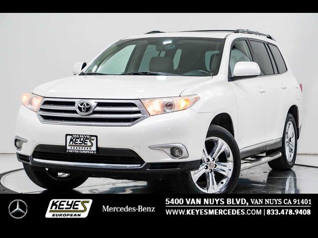 2013 Toyota Highlander SE