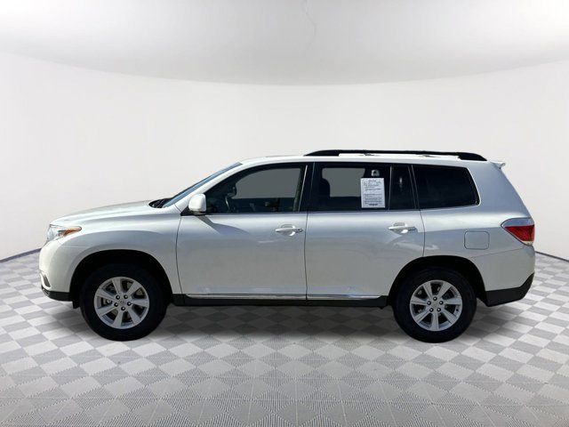 2013 Toyota Highlander SE