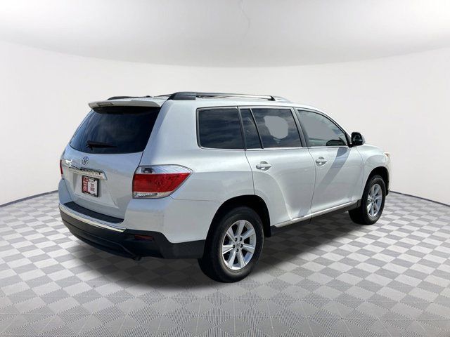 2013 Toyota Highlander SE