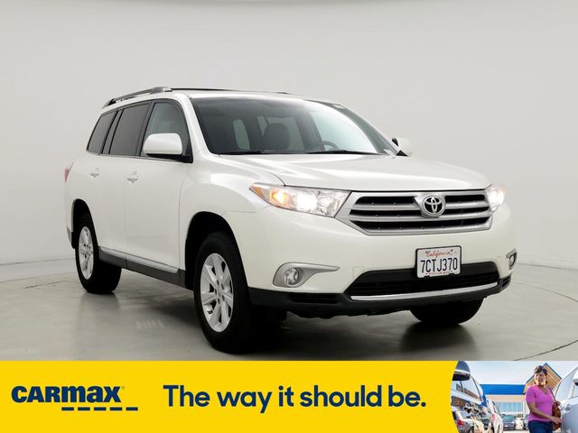 2013 Toyota Highlander SE