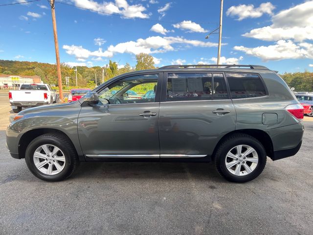 2013 Toyota Highlander SE