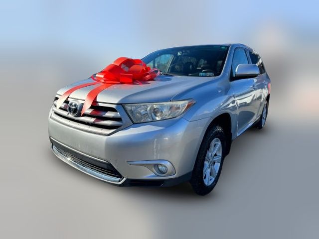 2013 Toyota Highlander SE