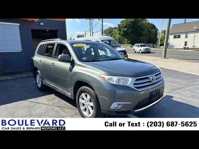 2013 Toyota Highlander SE