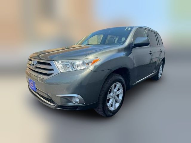 2013 Toyota Highlander SE