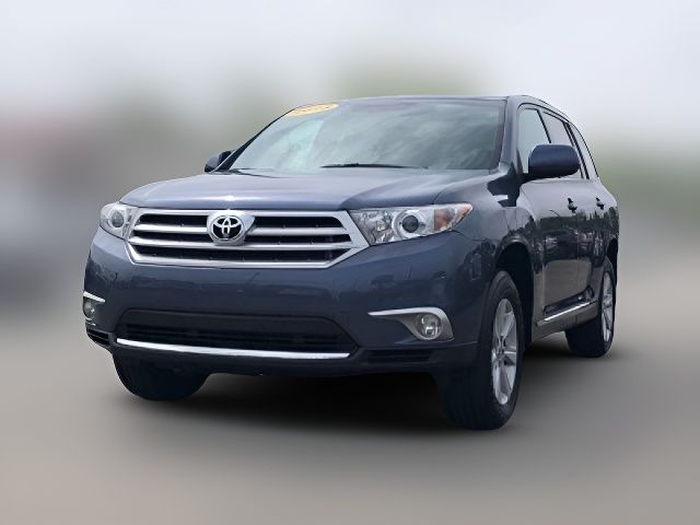 2013 Toyota Highlander SE