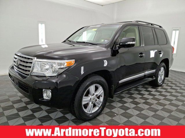 2013 Toyota Land Cruiser Base