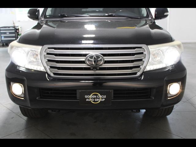 2013 Toyota Land Cruiser Base