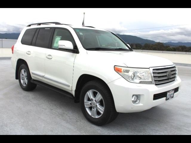 2013 Toyota Land Cruiser Base