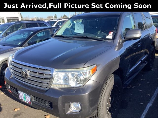 2013 Toyota Land Cruiser Base