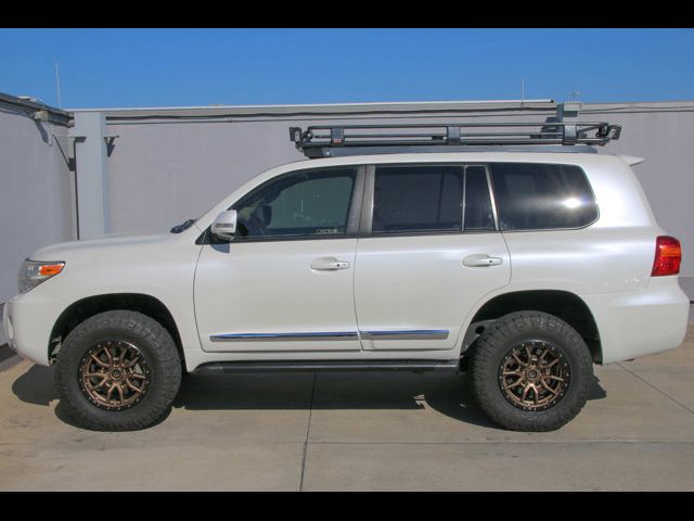 2013 Toyota Land Cruiser Base