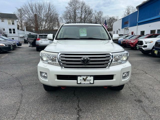 2013 Toyota Land Cruiser Base