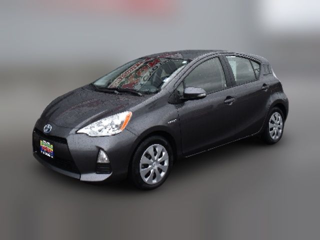 2013 Toyota Prius c Three