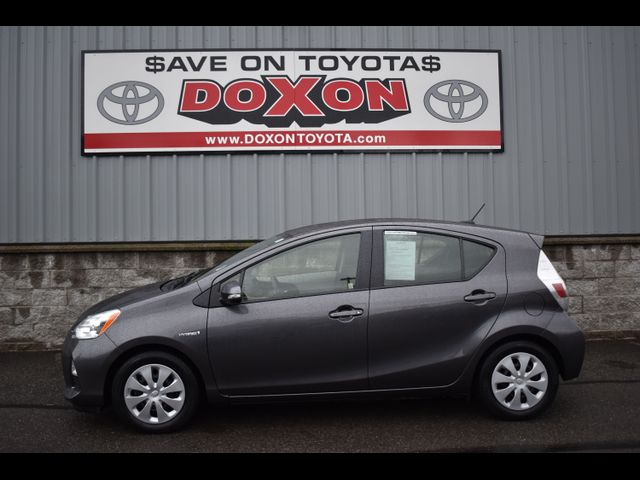 2013 Toyota Prius c Three