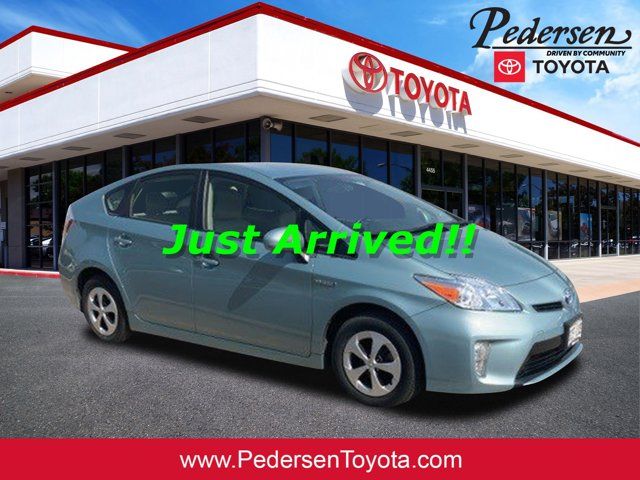 2013 Toyota Prius Four