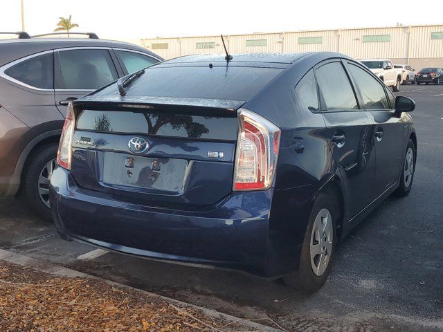 2013 Toyota Prius One