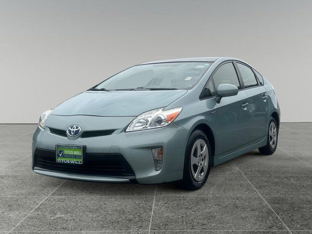 2013 Toyota Prius Three