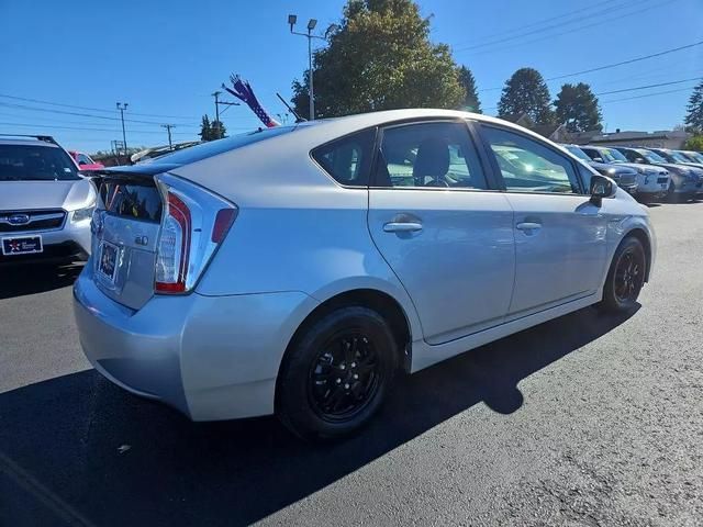 2013 Toyota Prius Two