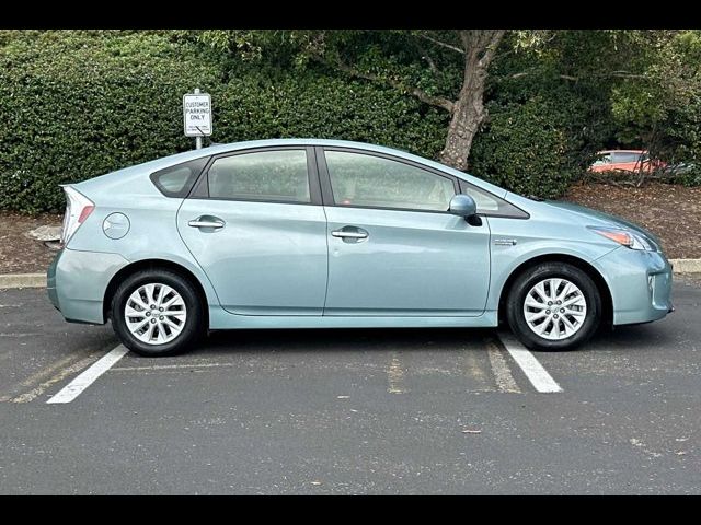 2013 Toyota Prius Plug-in Base