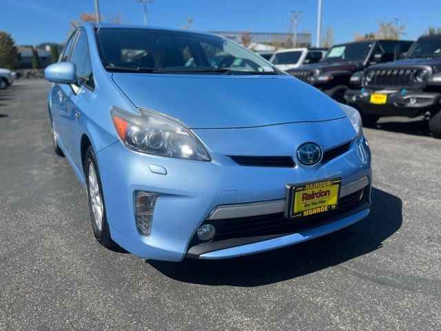 2013 Toyota Prius Plug-in Advanced