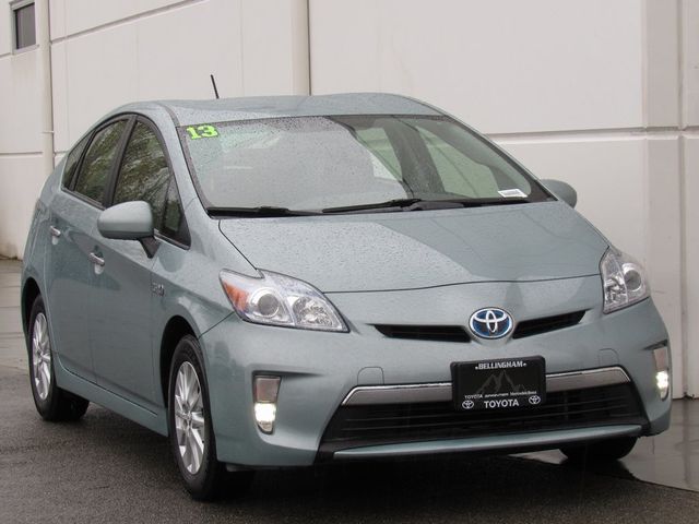 2013 Toyota Prius Plug-in Base