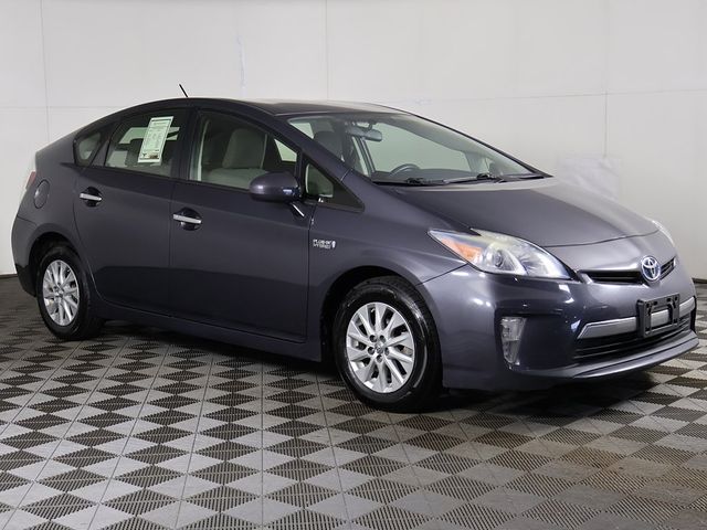 2013 Toyota Prius Plug-in Base