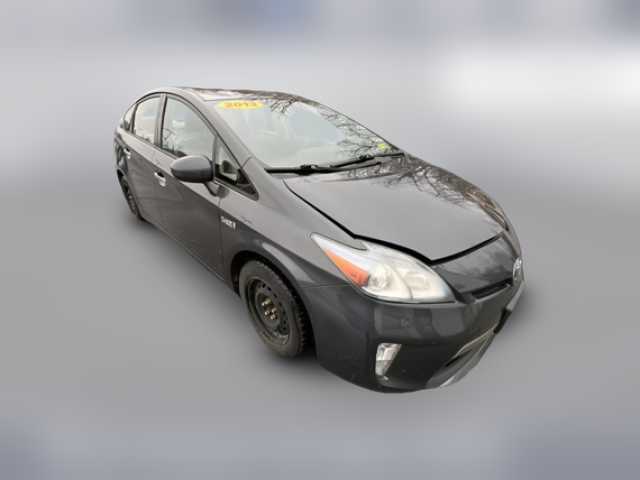 2013 Toyota Prius Plug-in Hybrid 