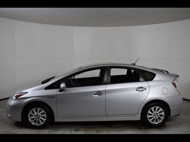 2013 Toyota Prius Plug-in Hybrid 